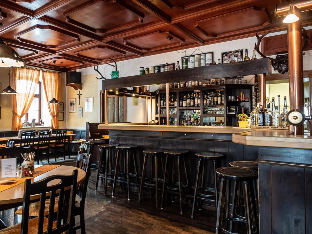 Kleinkunstbuehne Zur Post Beim John In Obing Hotel Eksteriør billede